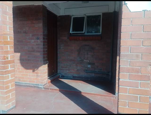 16 BEDROOM APARTMENT BLOCK FOR SALE IN VEREENIGING CENTRAL
